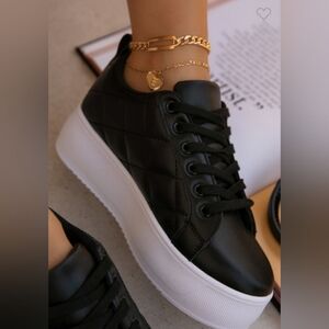 Black Casual Sneakers Bamboo 8.5